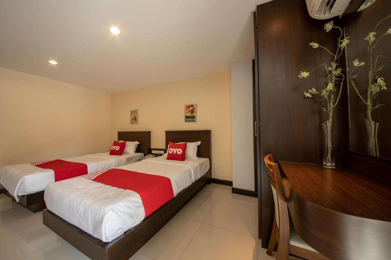 Oyo 373 Mc Ginger House Hotel Patong Exterior foto